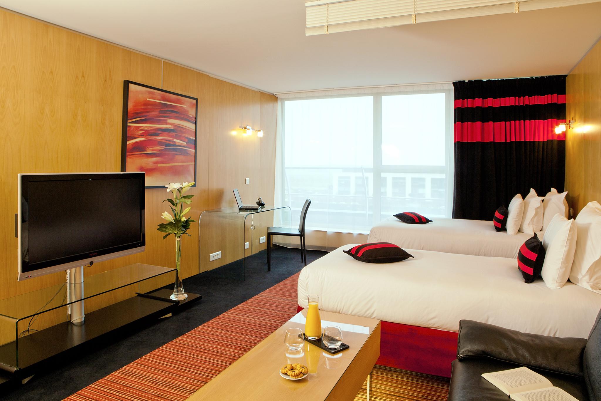 Residhome Suites Paris Senart Lieusaint  Exterior photo