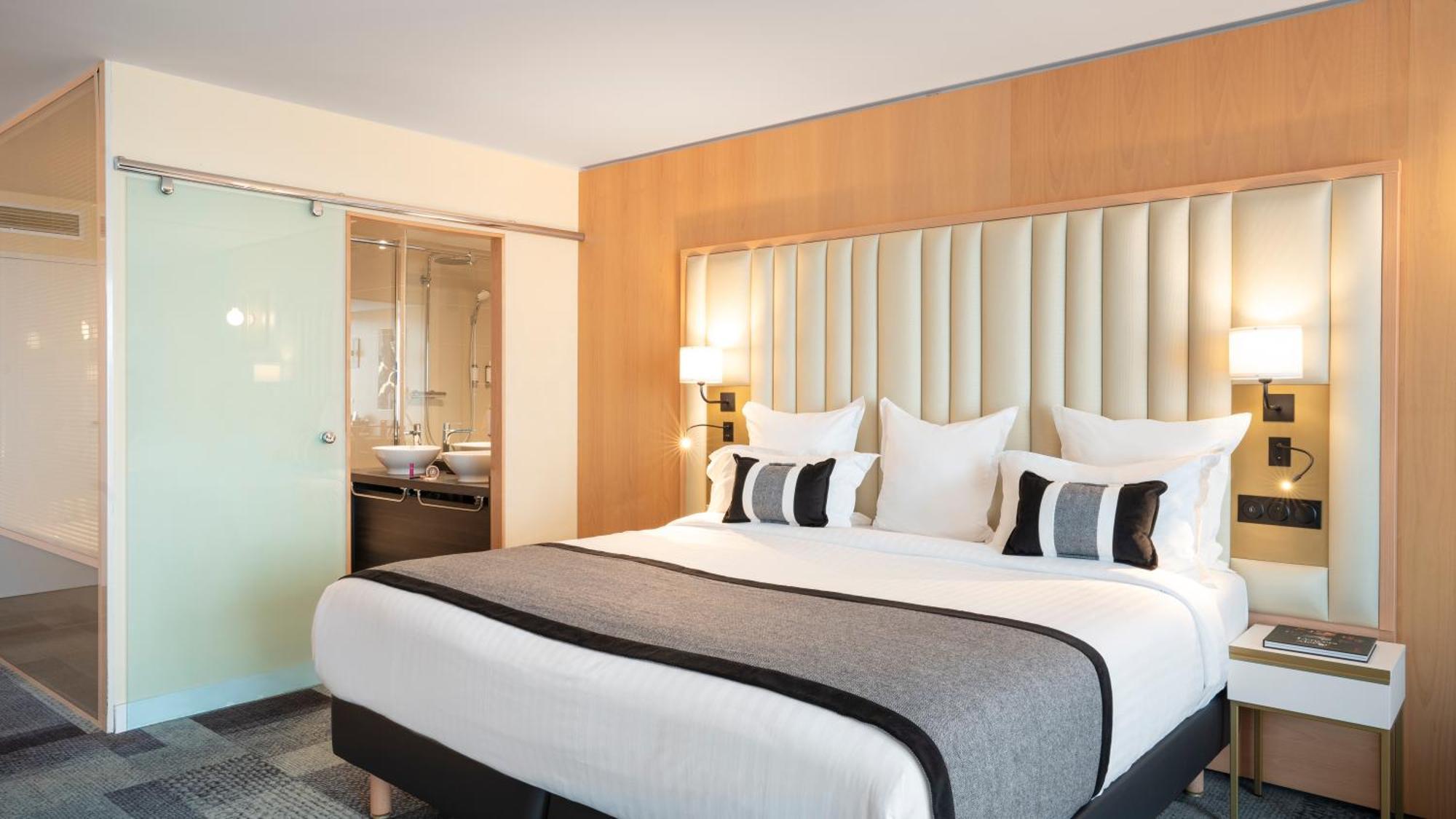 Residhome Suites Paris Senart Lieusaint  Exterior photo